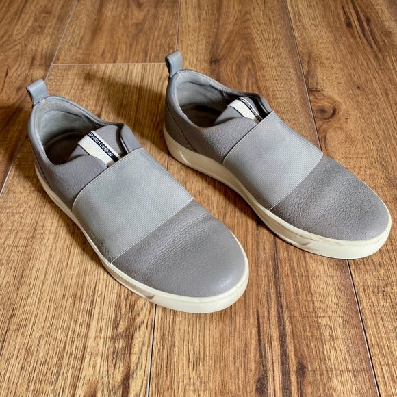 Ecco Grey Leather Sneakers - Picture 2 of 6